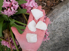 Load image into Gallery viewer, Rough Snow Quartz Crystal